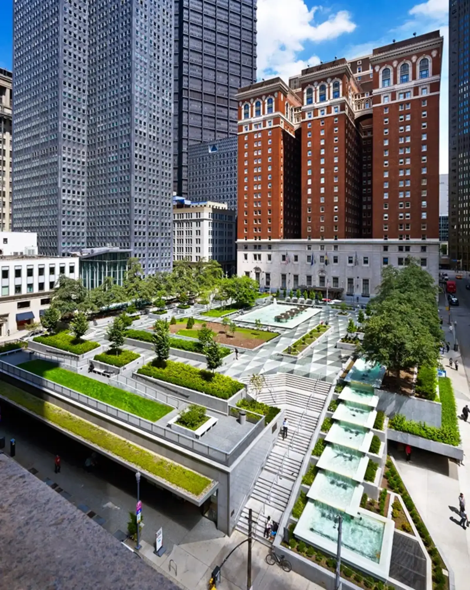 Restored Mellon Square, Pittsburgh, originally designed by John O. Simonds / Ed Massery