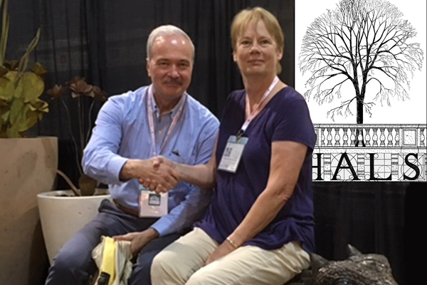 Paul Dolinsky, Chief of HALS, congratulates Helen Erickson, part of the Empire Ranch HALS AZ-19 team, for their 1st Place HALS Challenge entry at the 2016 ASLA Annual Meeting and EXPO. image: Chris Stevens