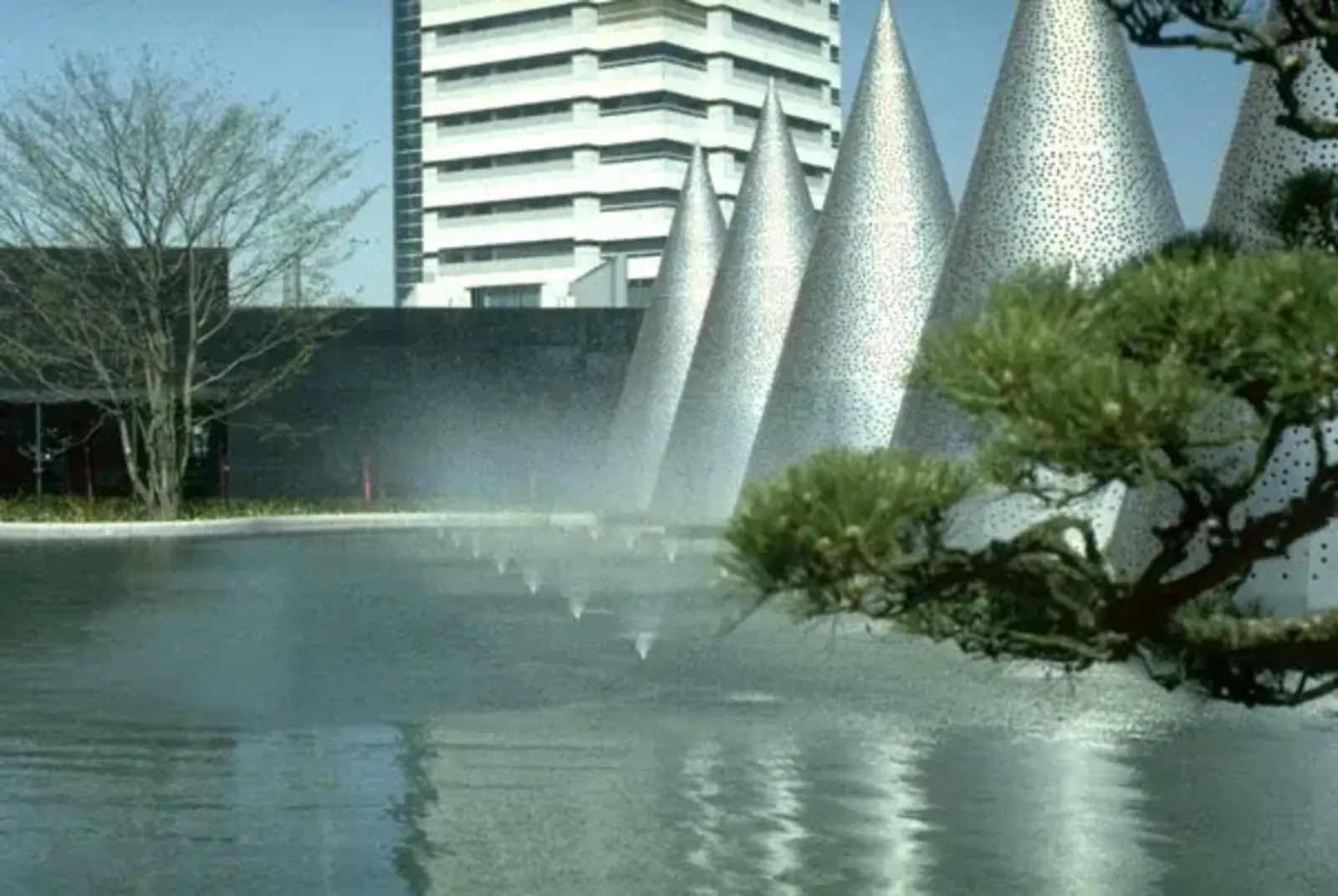 World Trade Center, Osaka, Japan / Thomas Balsley Associates