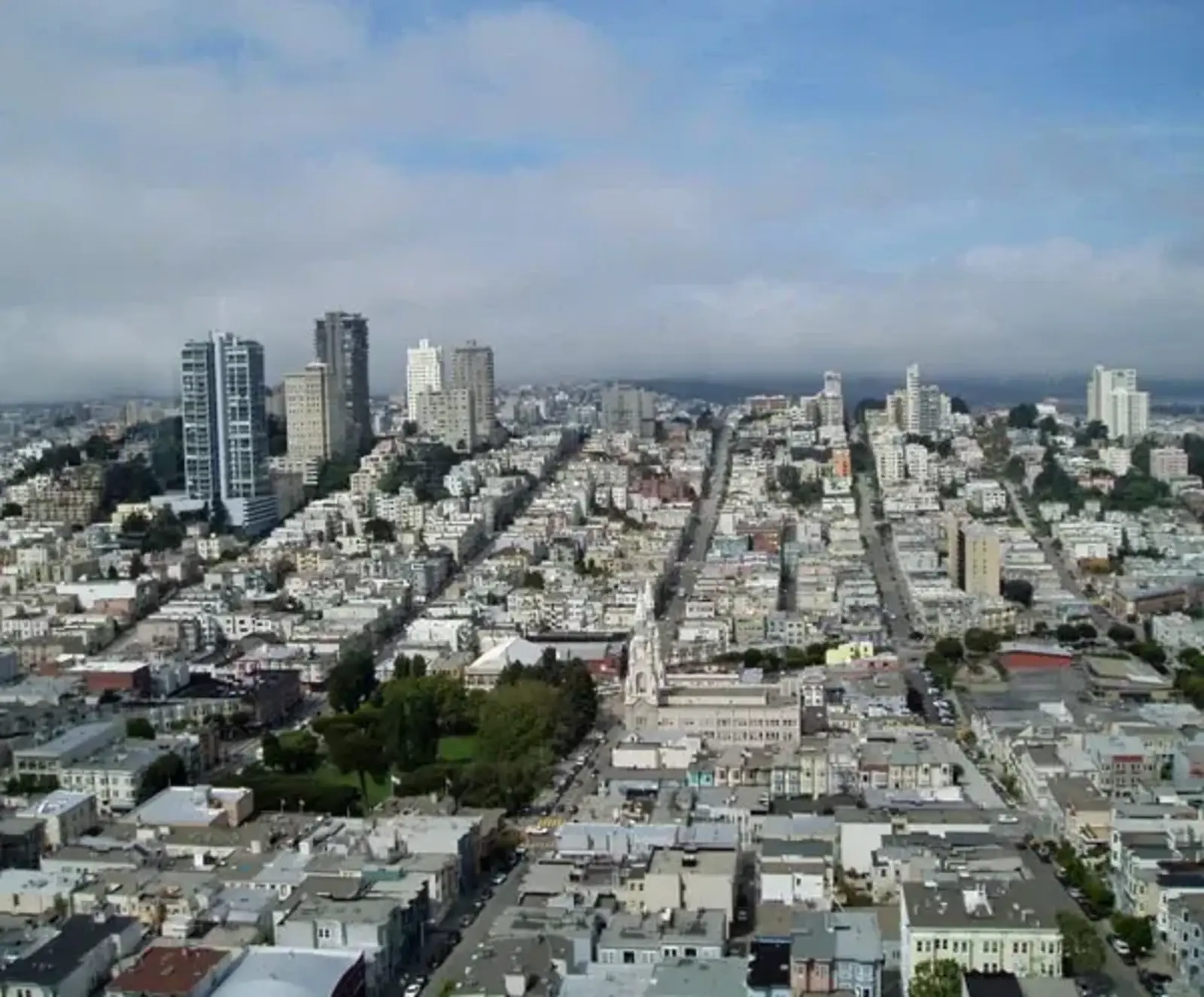 San Francisco skyline / T13Harvey, Panaramio